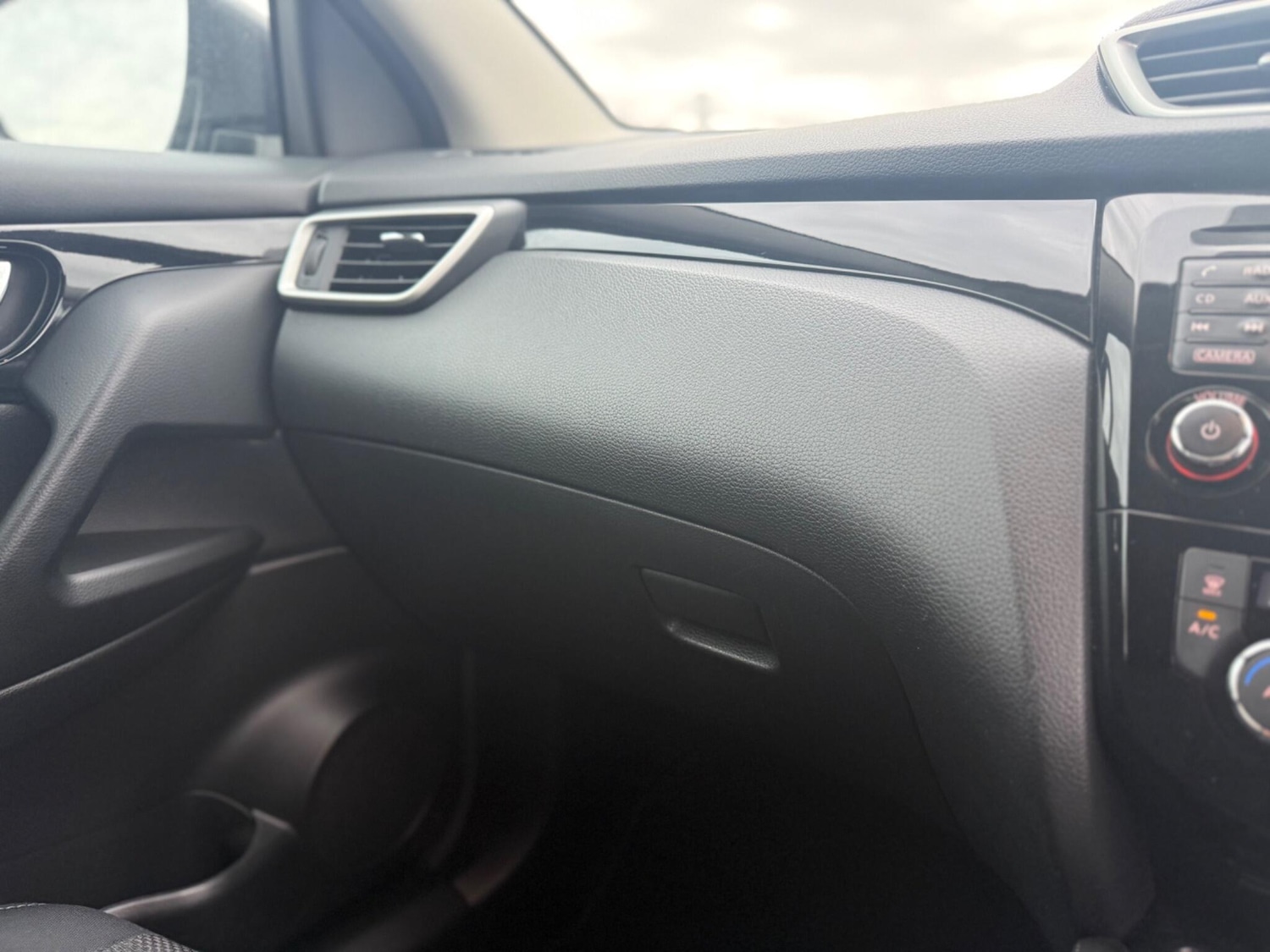 Used Nissan Qashqai 2016 for sale - 76398011: Photo 47