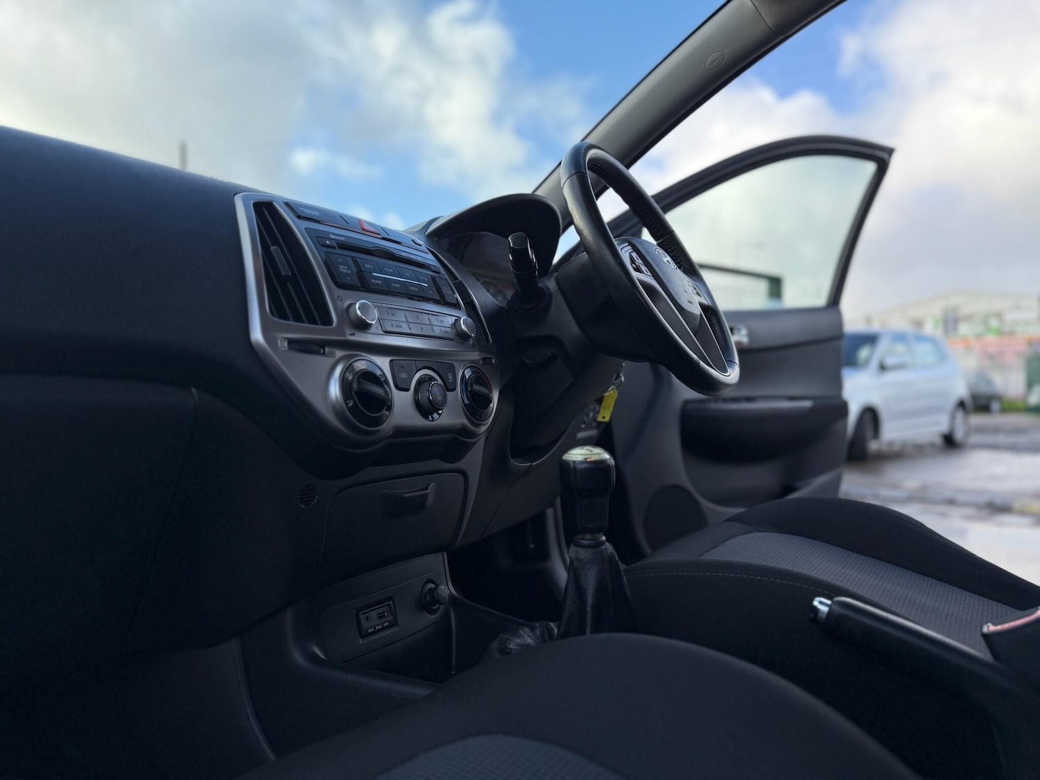 Used Hyundai i20 for sale - 77015670: Photo 64