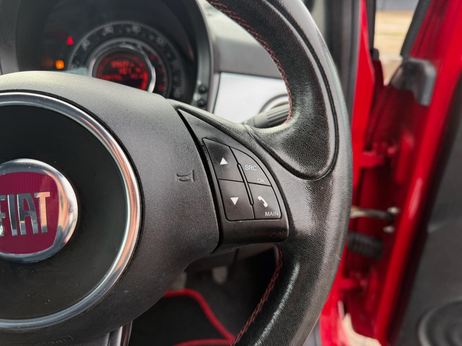 Used Fiat 500 2014 for sale - 77982568: Photo 48