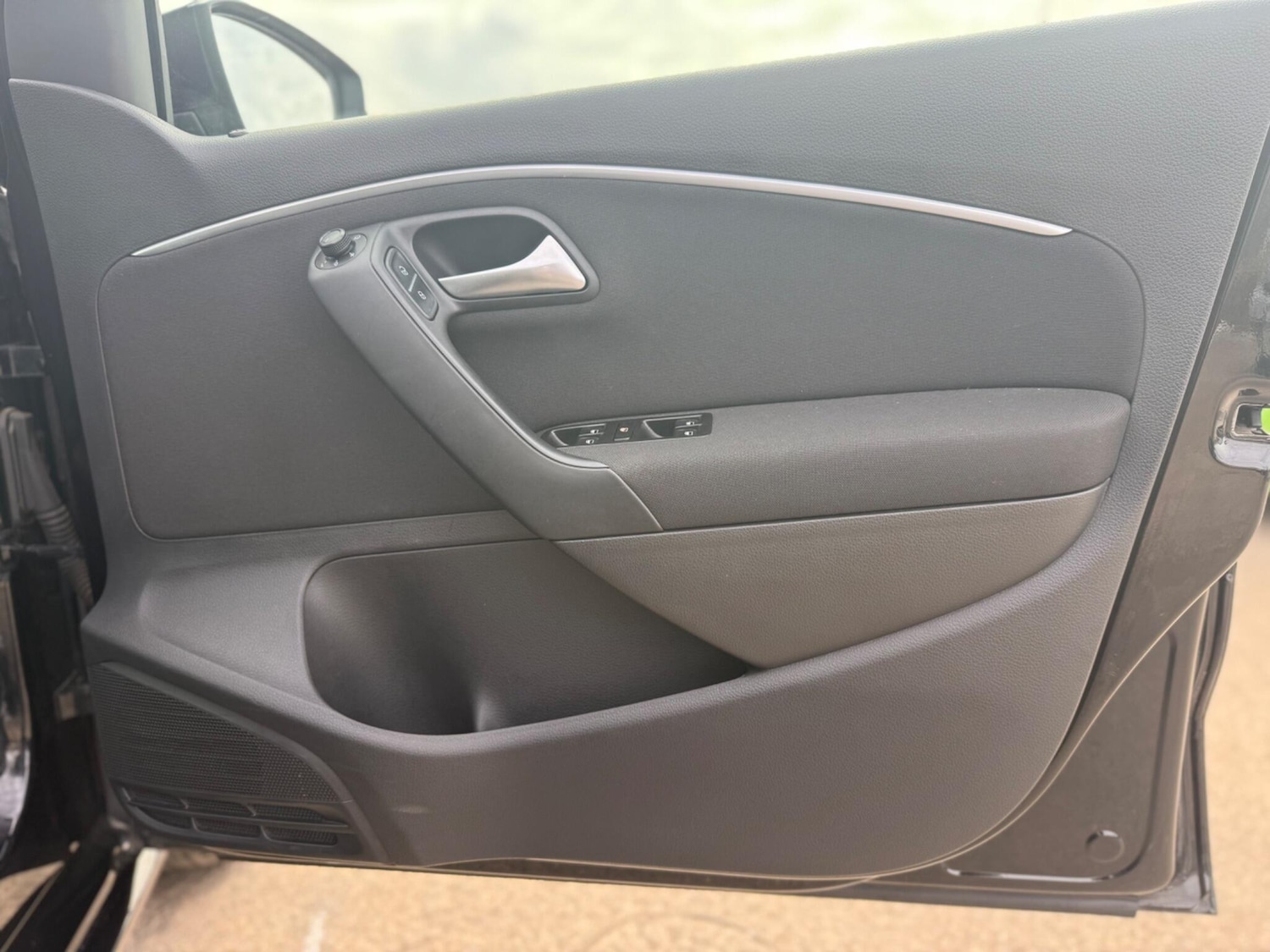 Used Volkswagen Polo 2017 for sale - 76349413: Photo 24