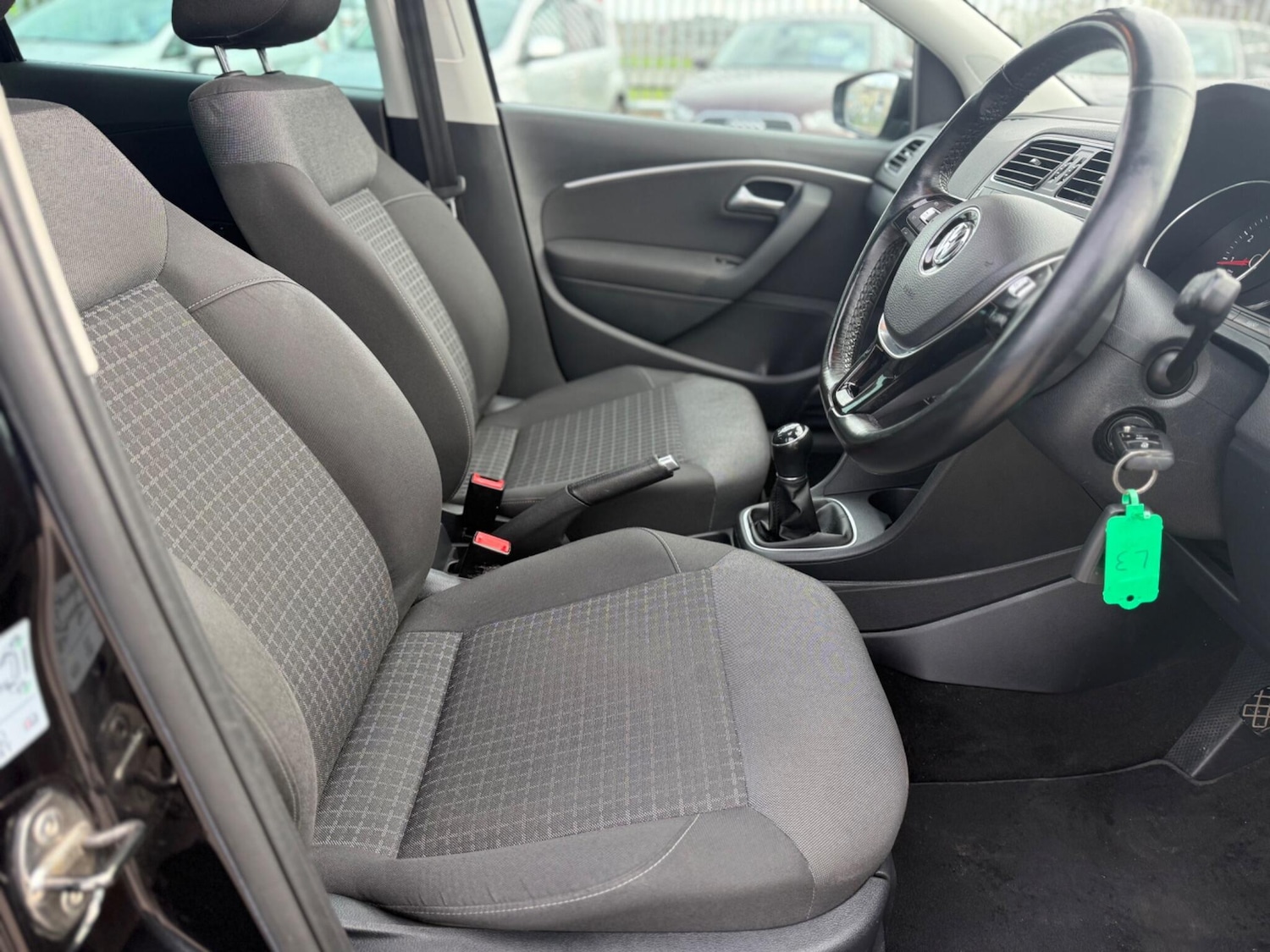 Used Volkswagen Polo 2017 for sale - 76349413: Photo 28