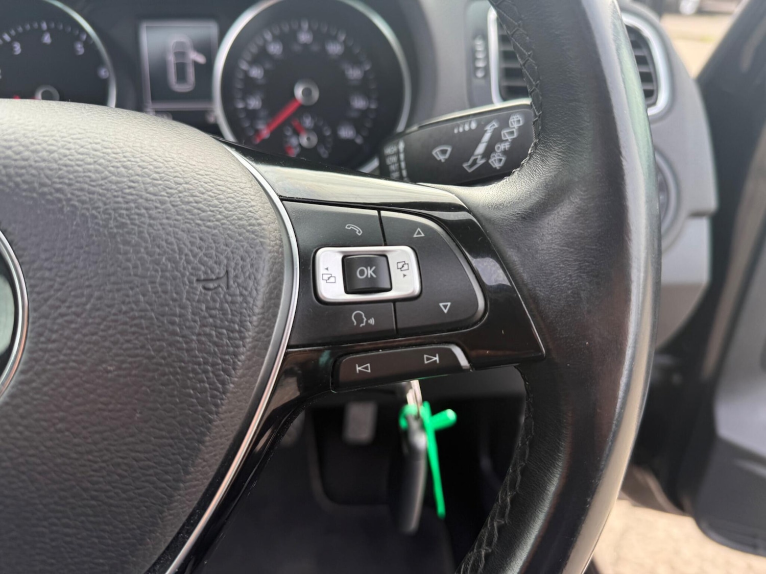 Used Volkswagen Polo 2017 for sale - 76349413: Photo 35