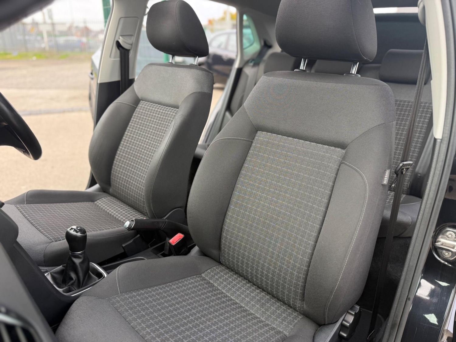 Used Volkswagen Polo 2017 for sale - 76349413: Photo 69