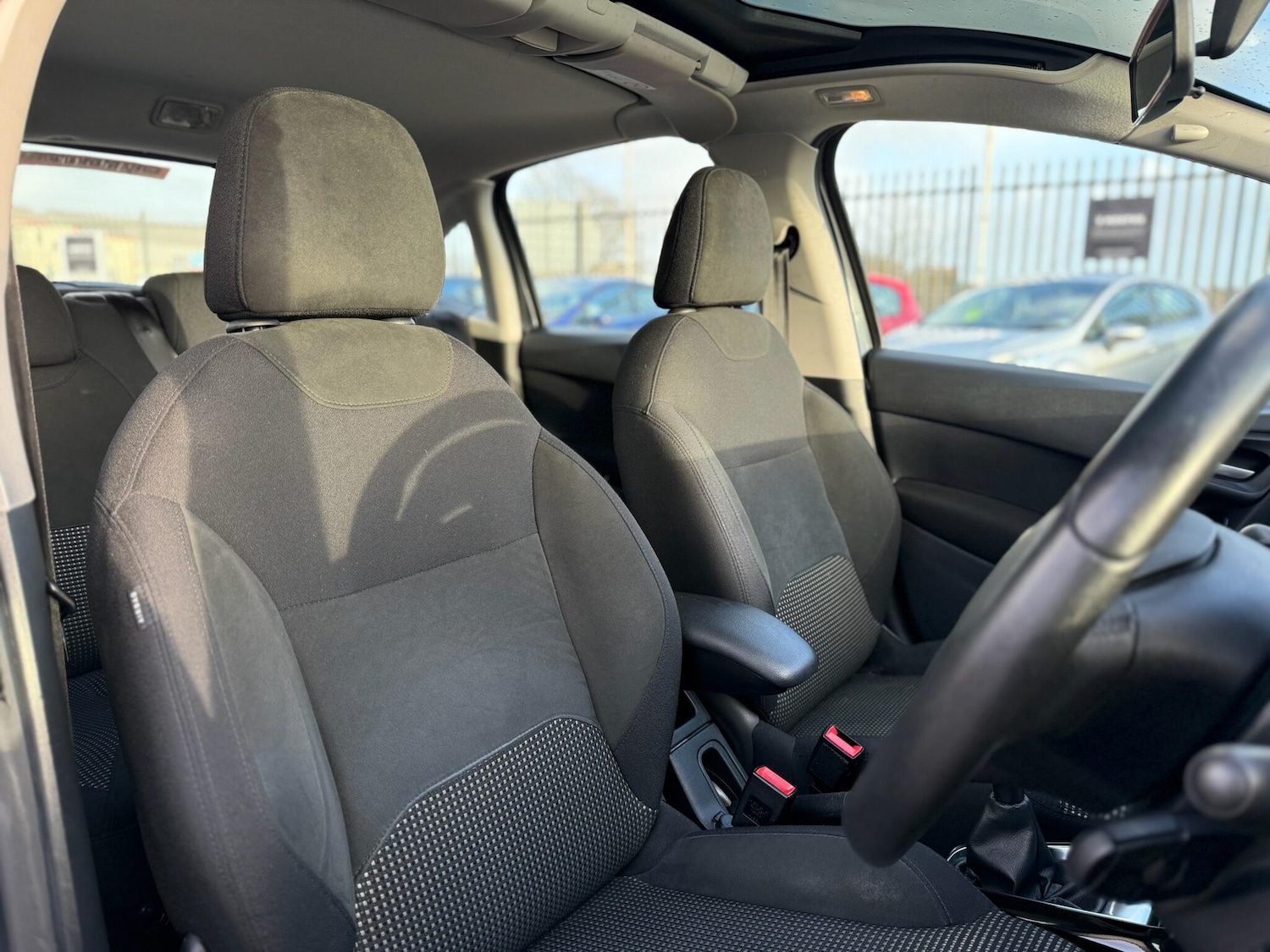 Used Citroen C3 2014 for sale - 76952695: Photo 28