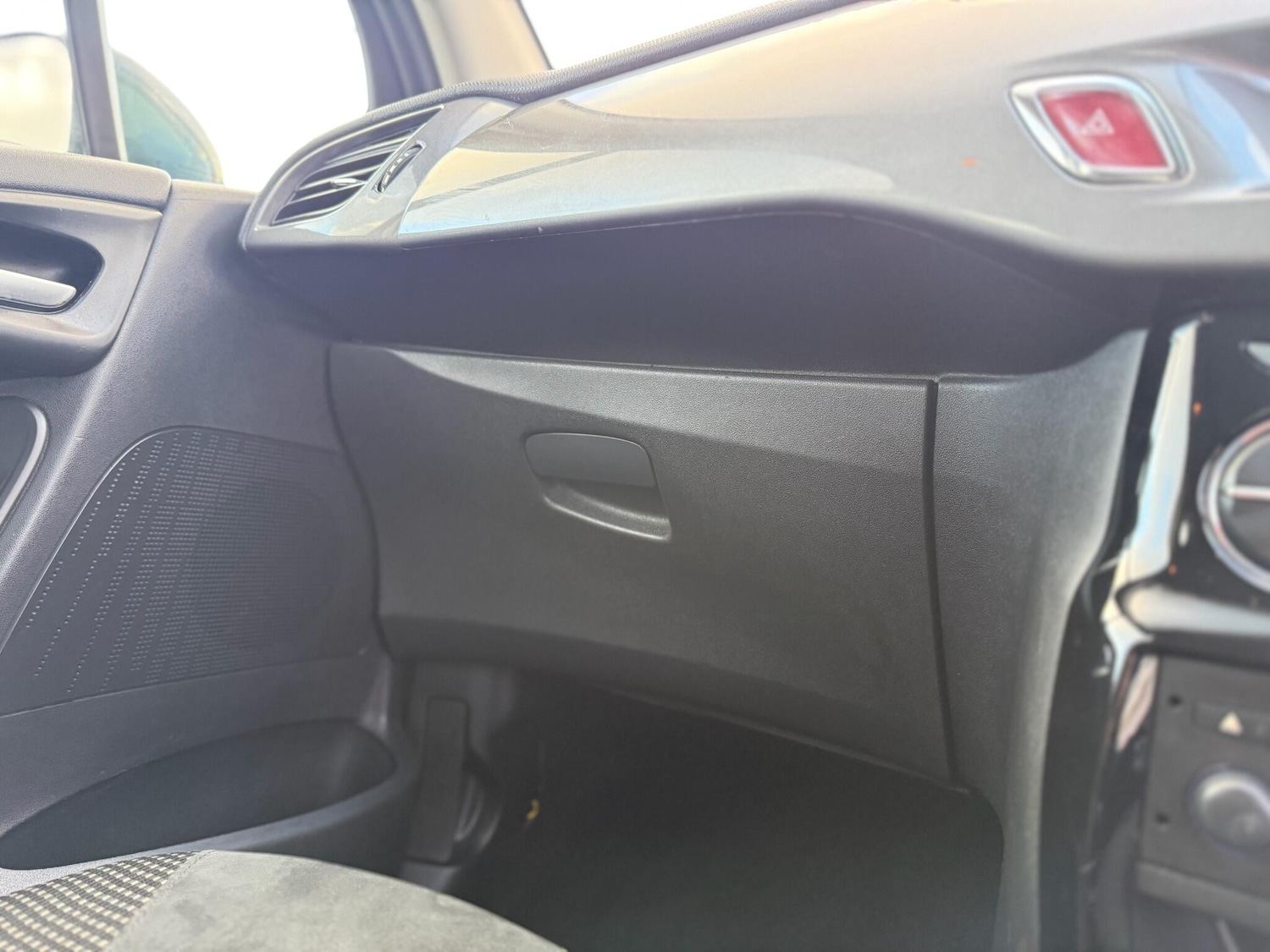 Used Citroen C3 2014 for sale - 76952695: Photo 42