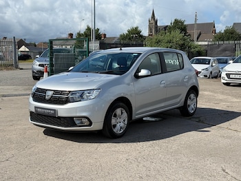 Used Dacia Sandero 2018 for sale - 79075404: Photo