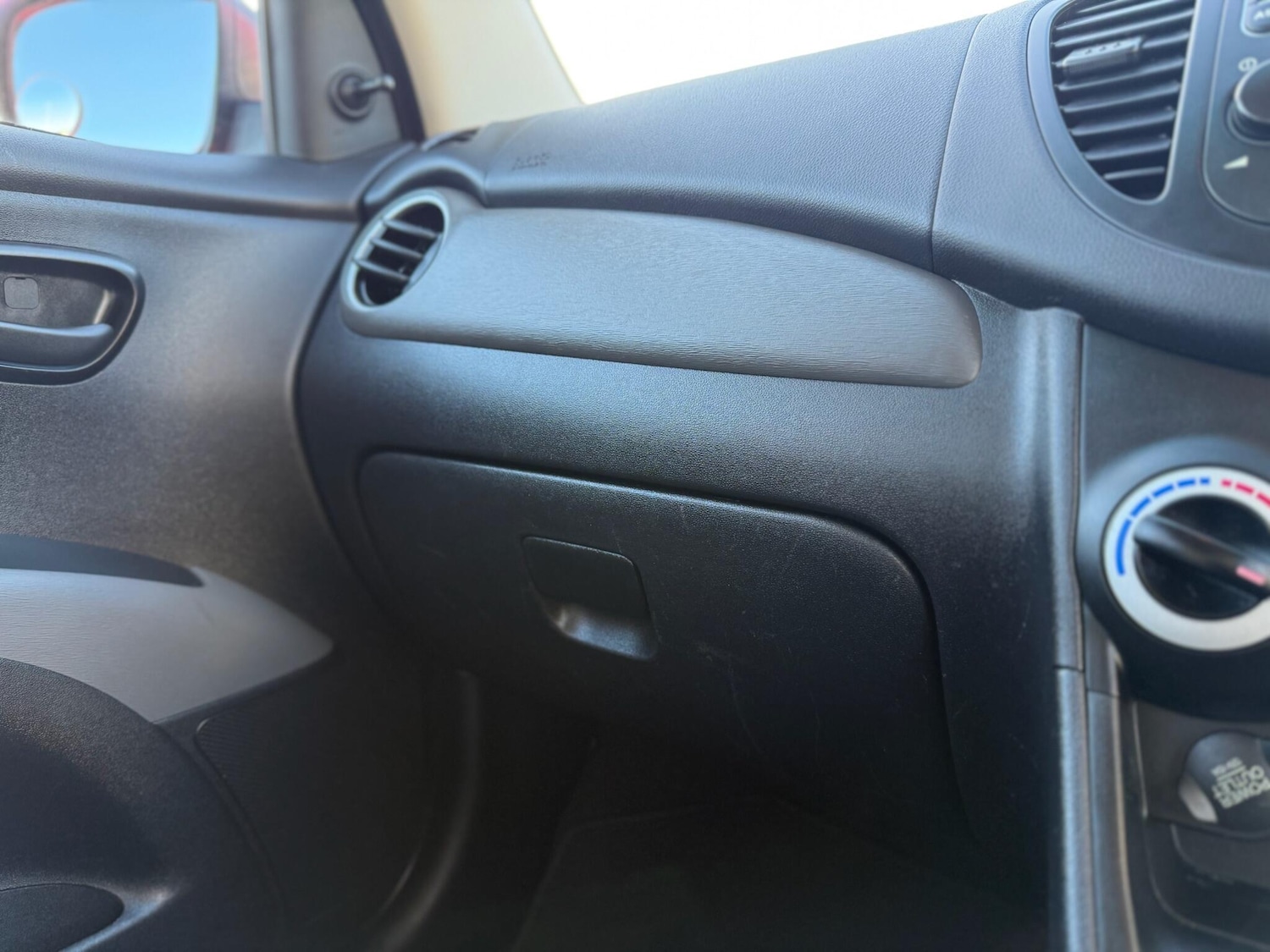 Used Hyundai i10 2009 for sale - 77090844: Photo 40