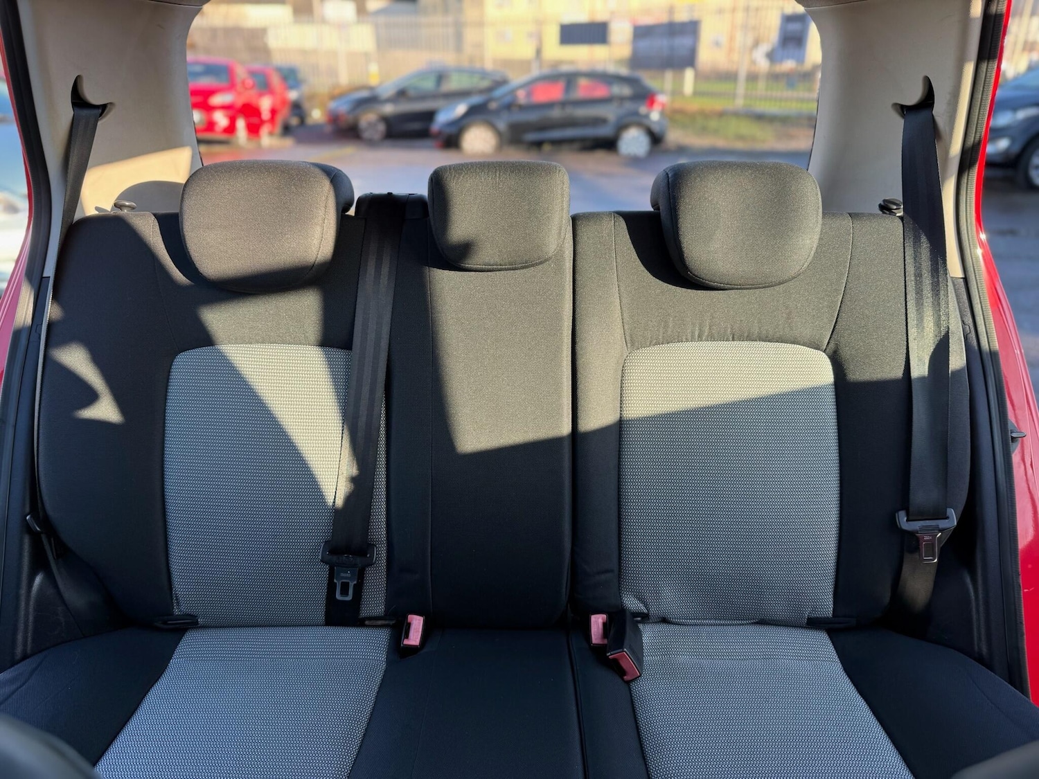 Used Hyundai i10 2009 for sale - 77090844: Photo 63