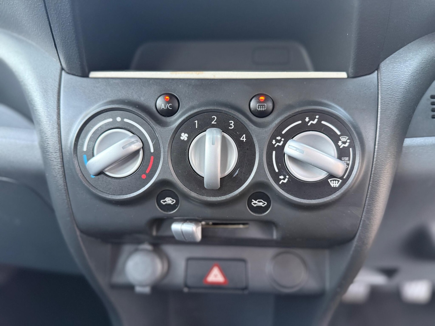 Used Suzuki Alto 2015 for sale - 76573468: Photo 38