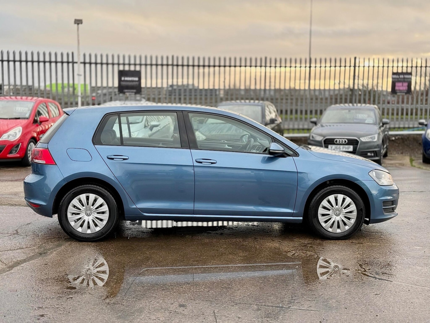 Used Volkswagen Golf for sale - 77016832: Photo 12