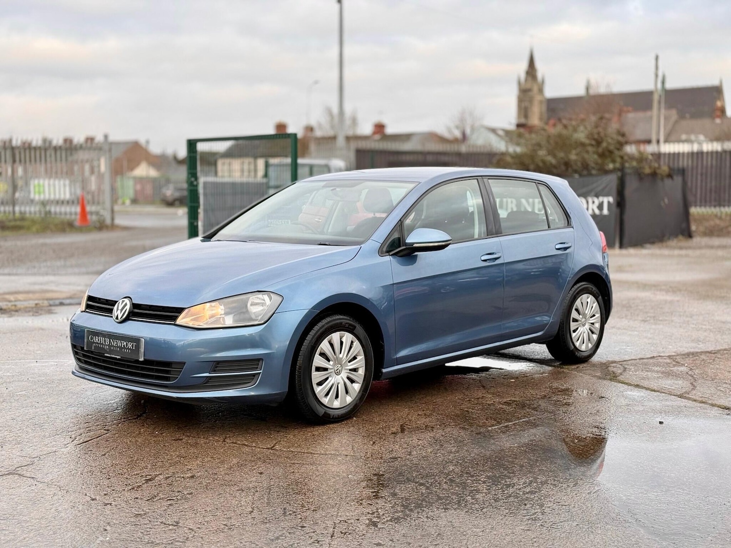 Used Volkswagen Golf for sale - 77016832: Photo 4