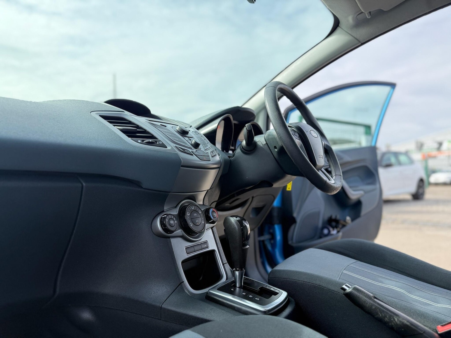 Used Ford Fiesta 2009 for sale - 78006803: Photo 24