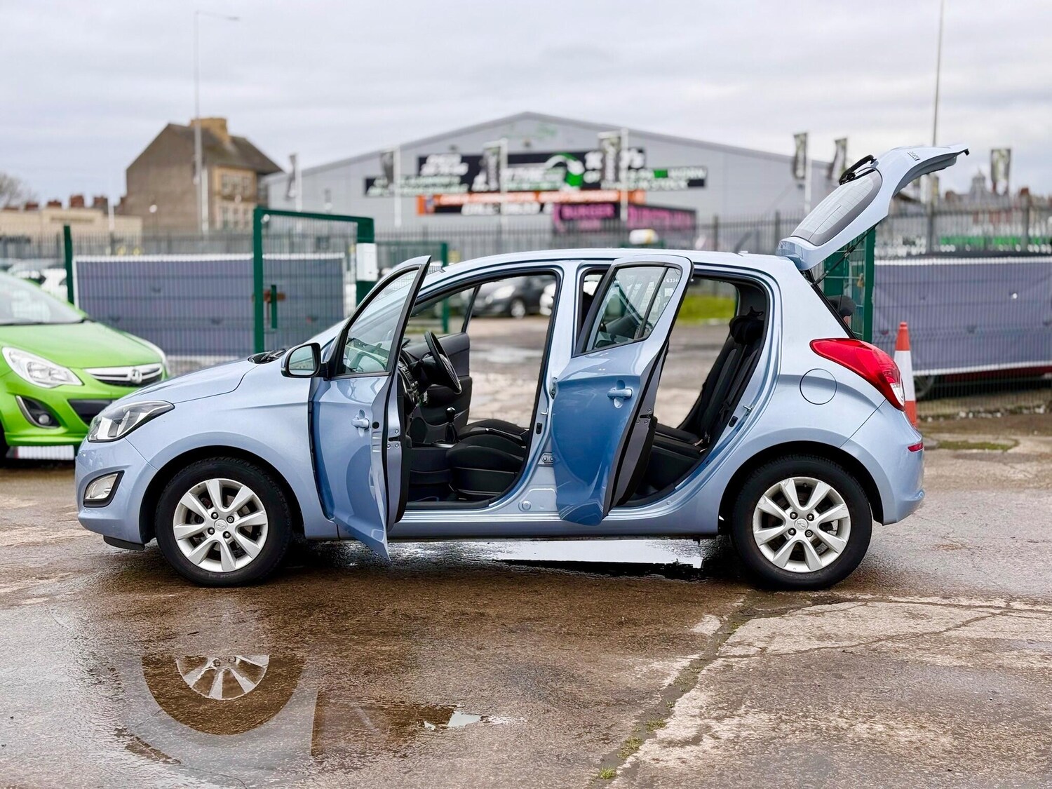 Used Hyundai i20 for sale - 77510272: Photo 10