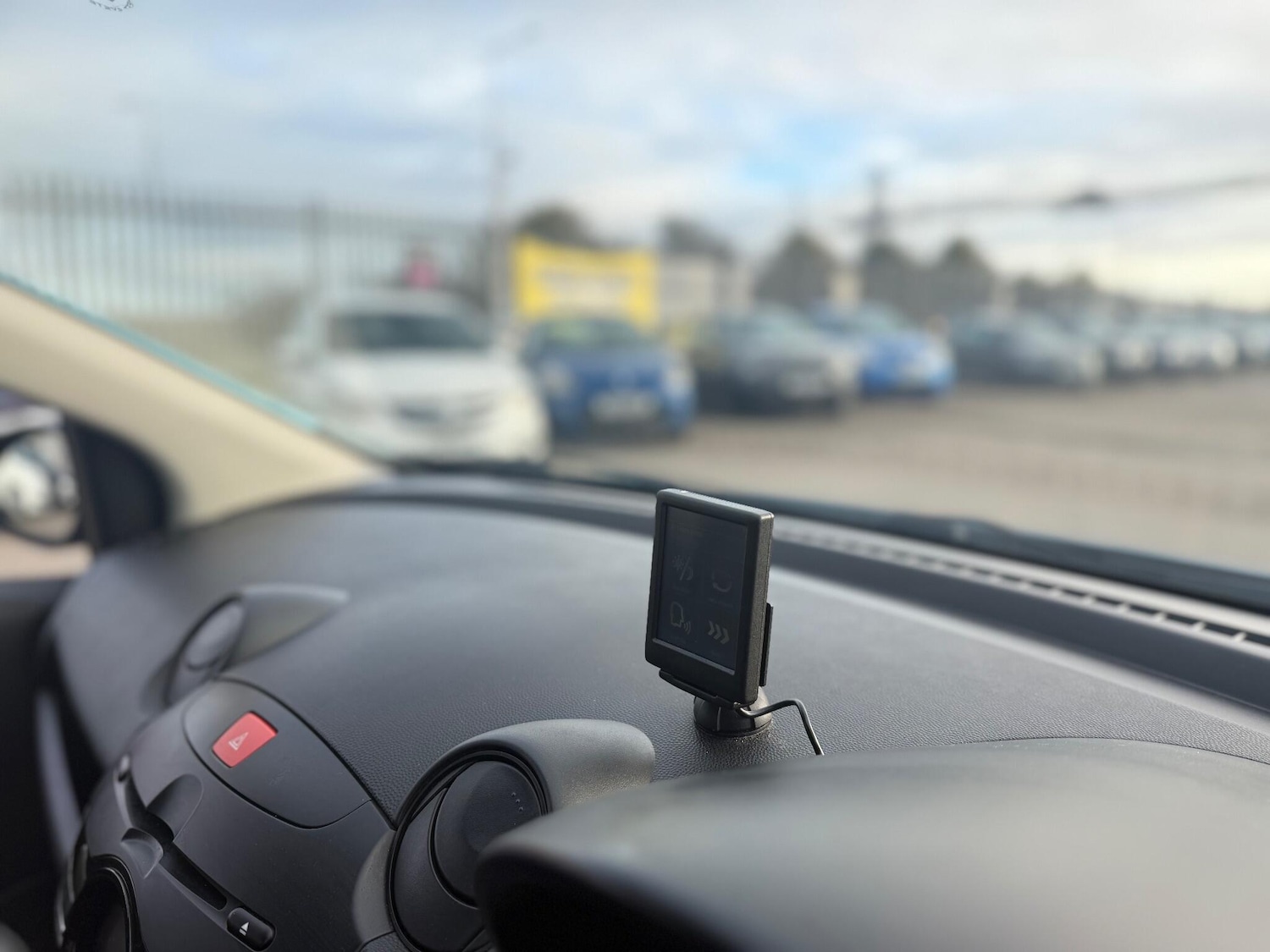 Used Mazda Mazda2 2013 for sale - 76619926: Photo 25