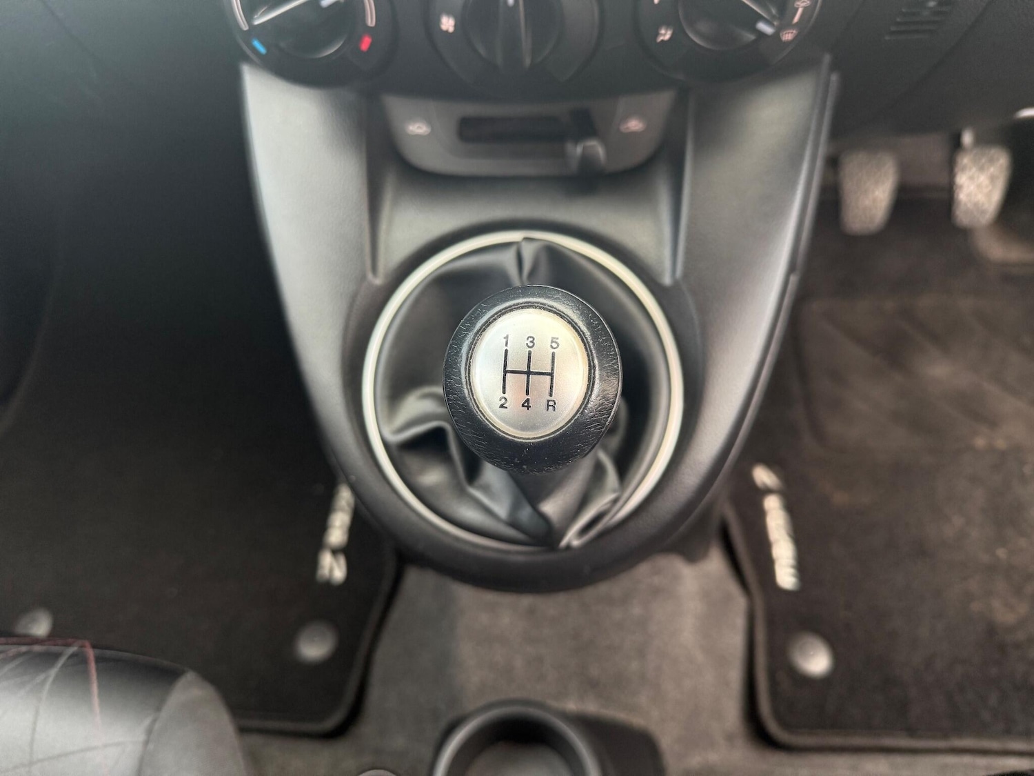 Used Mazda Mazda2 2013 for sale - 76619926: Photo 39