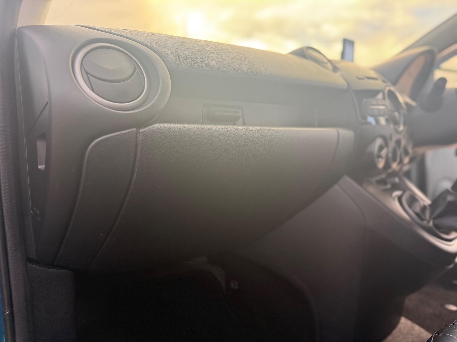 Used Mazda Mazda2 2013 for sale - 76619926: Photo 63