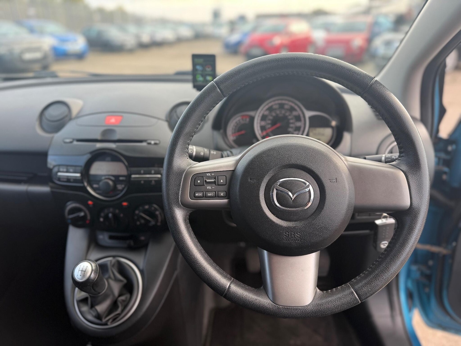 Used Mazda Mazda2 2013 for sale - 76619926: Photo 71