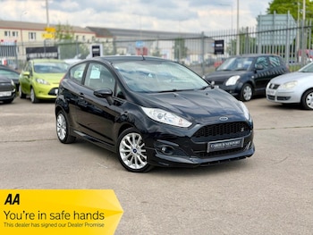 Used Ford Fiesta 2015 for sale - 78539313: Photo