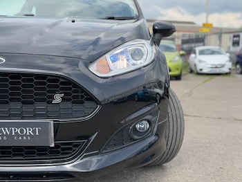 Used Ford Fiesta 2015 for sale - 78539313: Photo