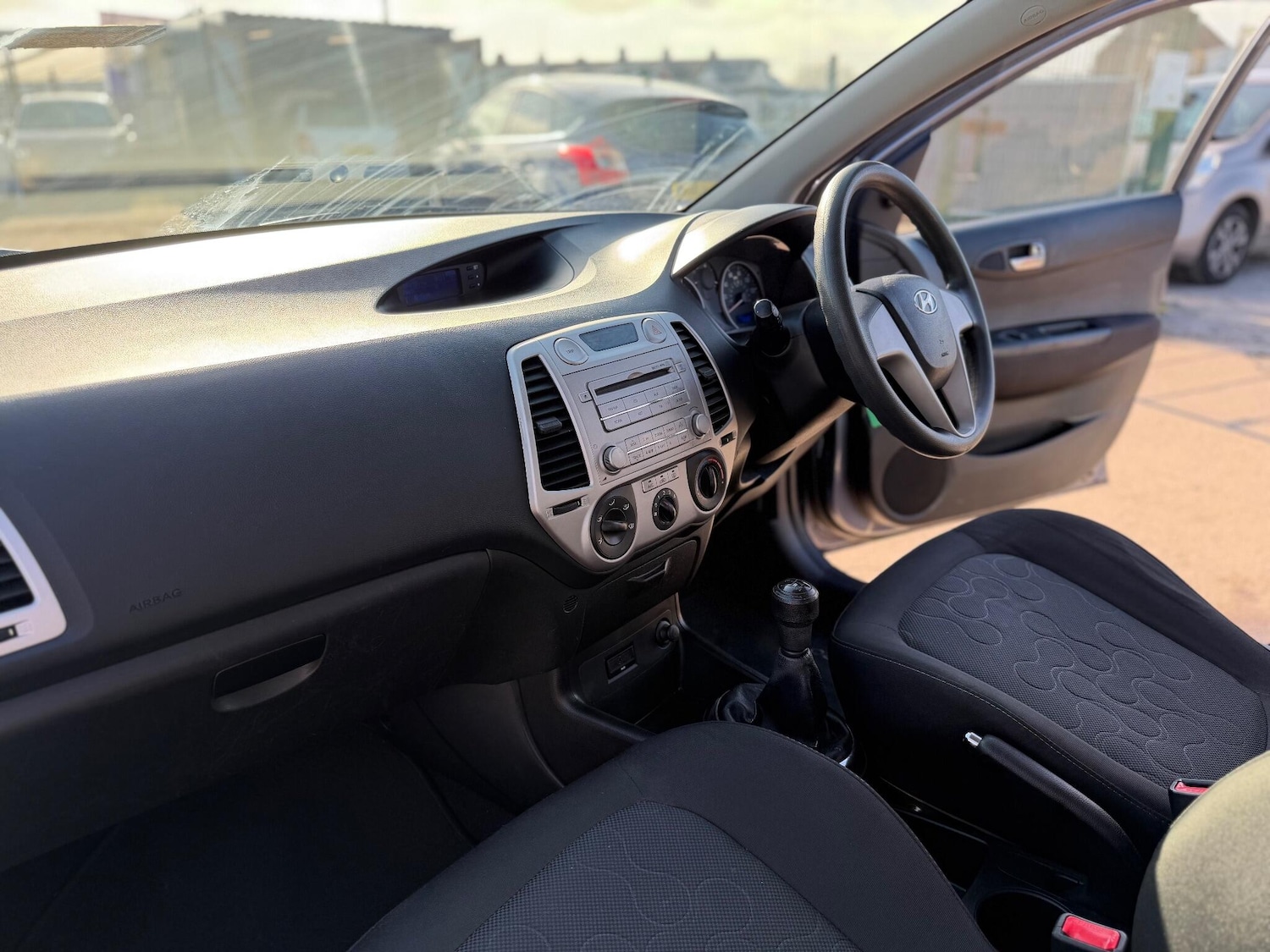 Used Hyundai i20 for sale - 77926271: Photo 25