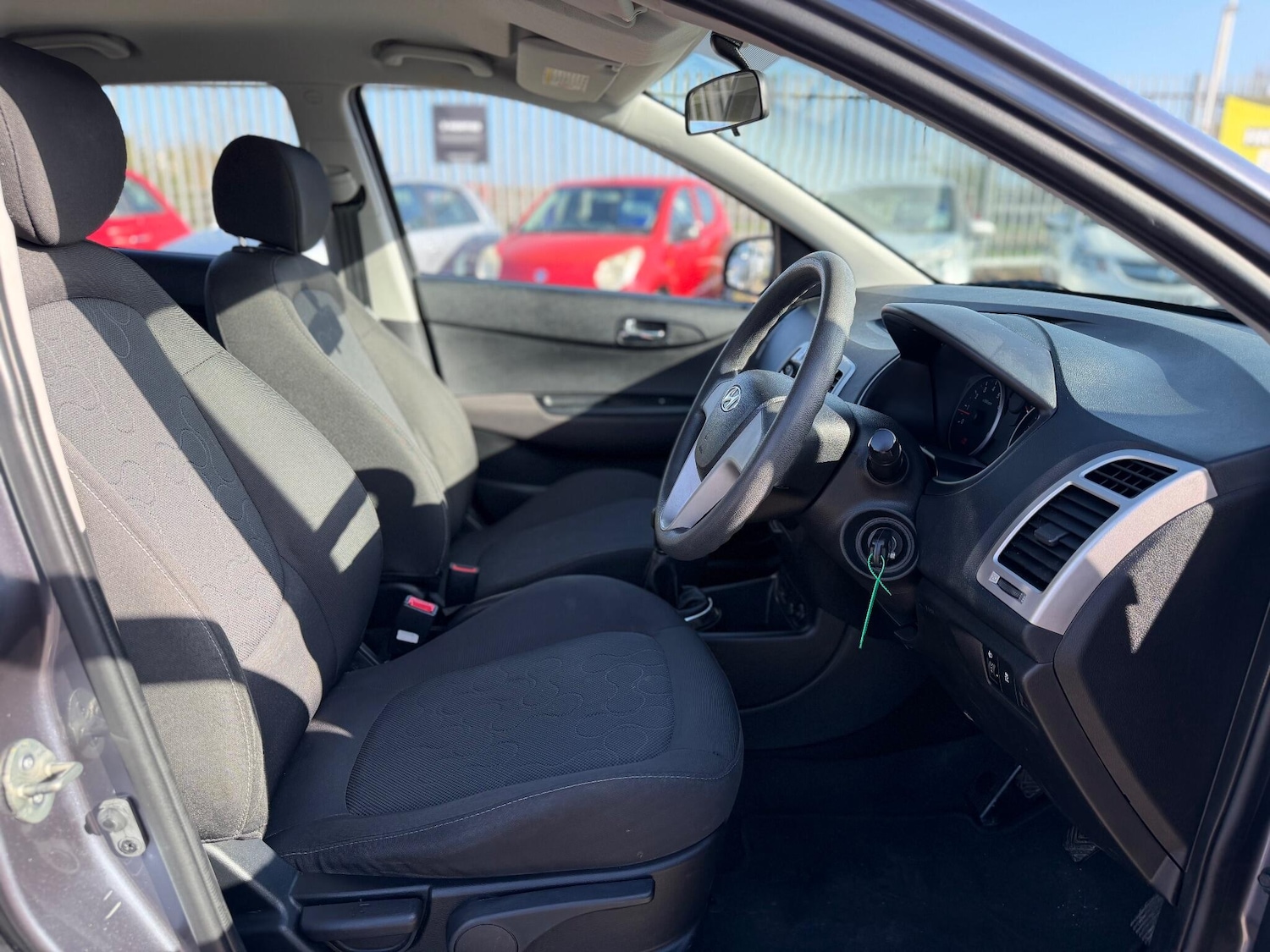 Used Hyundai i20 for sale - 77926271: Photo 29