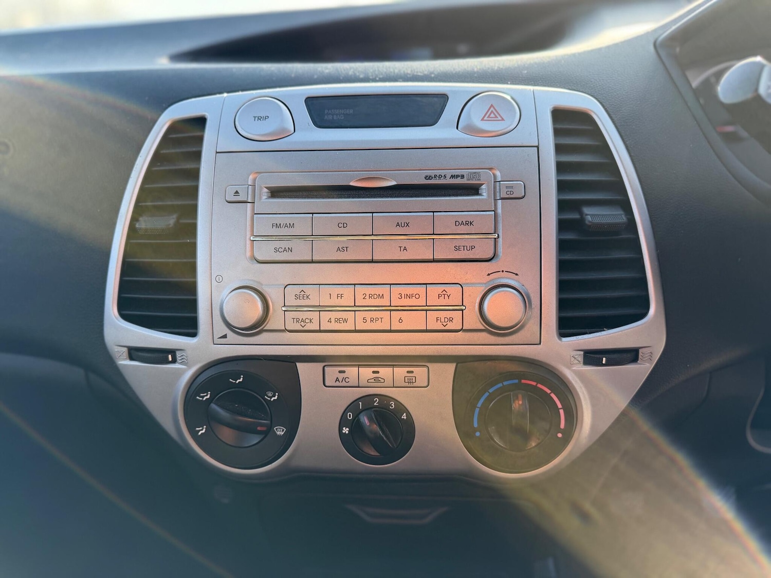 Used Hyundai i20 for sale - 77926271: Photo 60