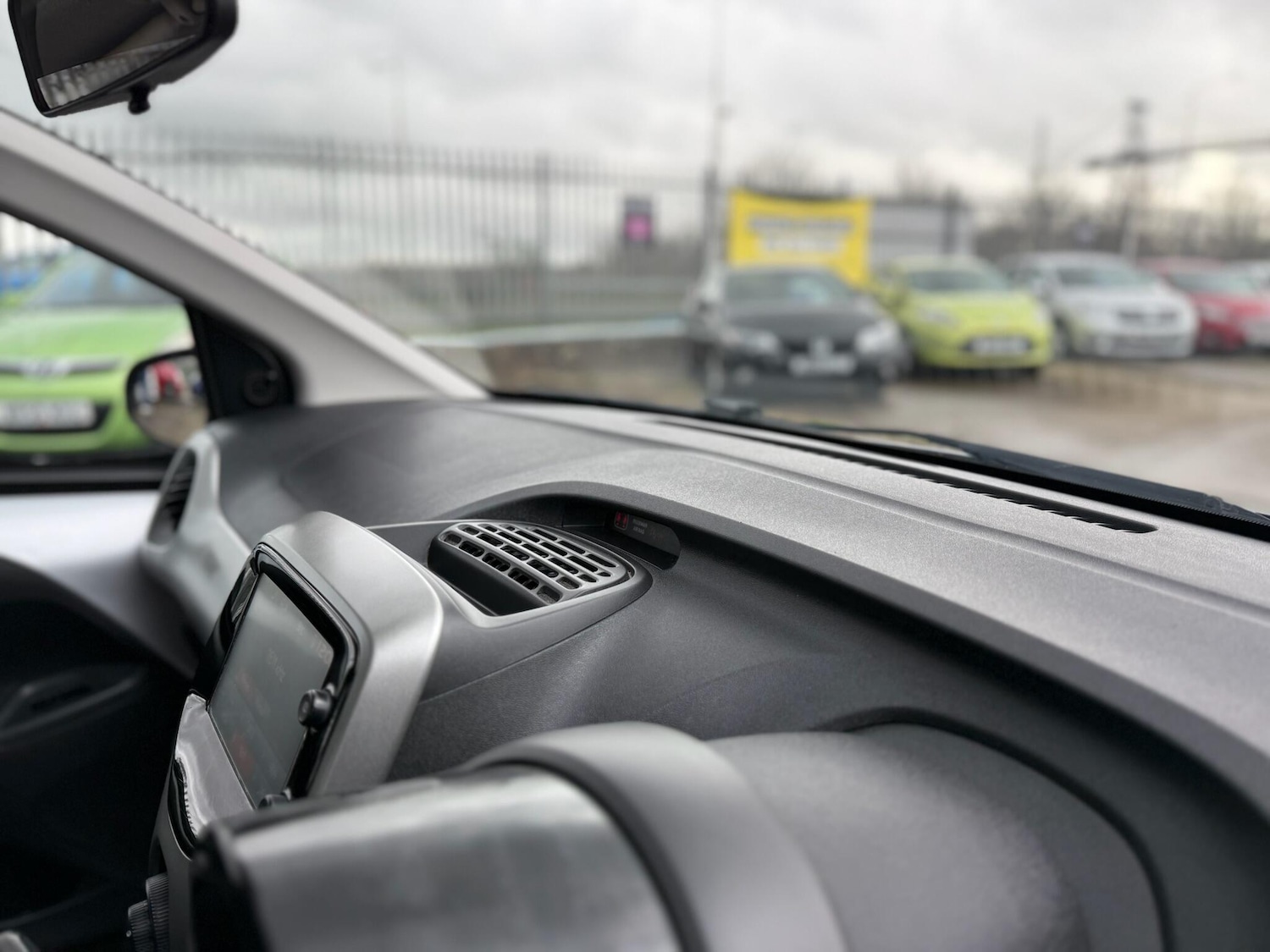 Used Citroen C1 2015 for sale - 77524290: Photo 30