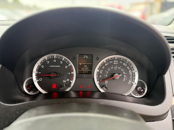 Used Suzuki Swift 2015 for sale - 75388356: Photo 32