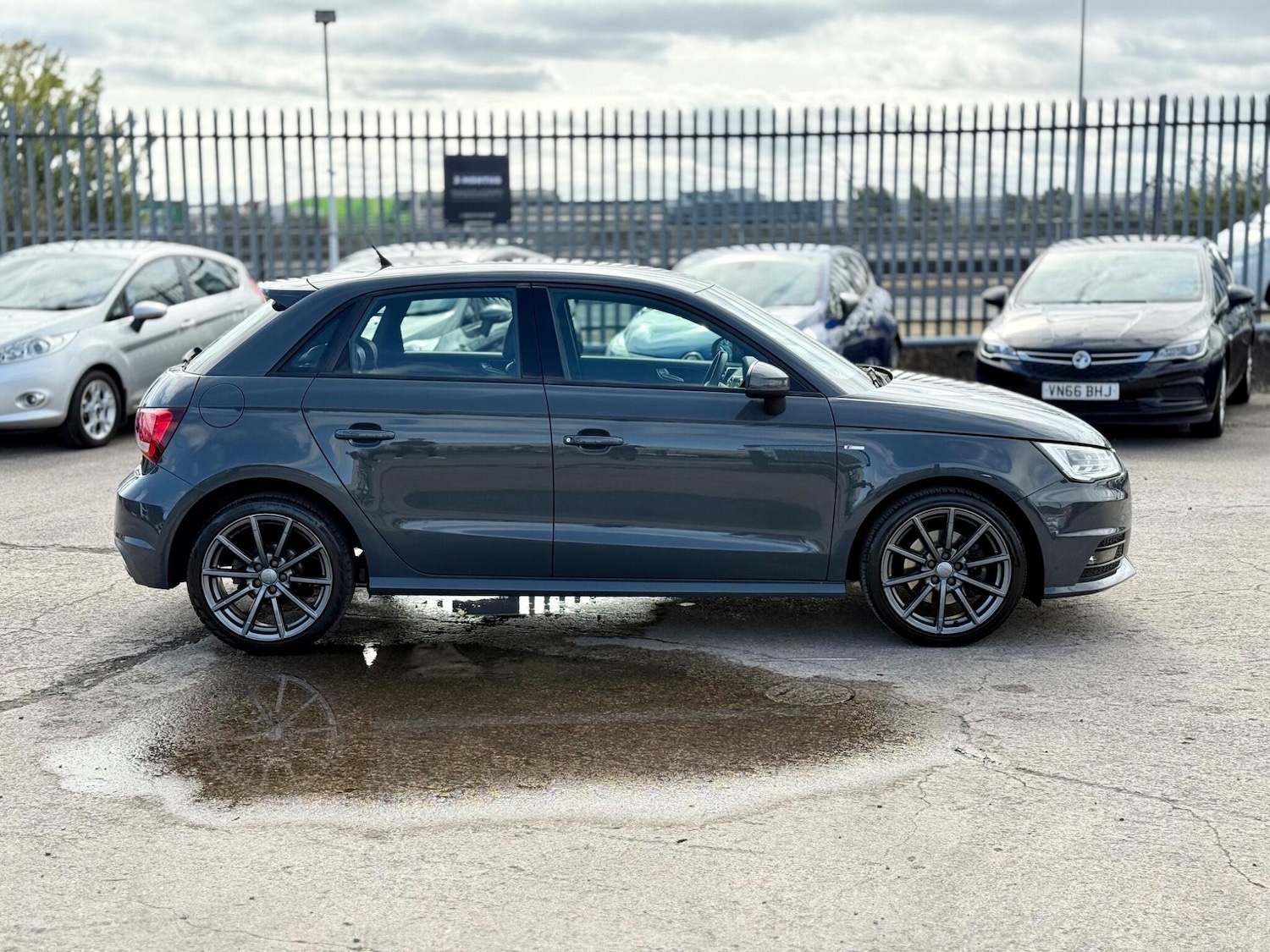 Used Audi A1 2017 for sale - 76988036: Photo 12