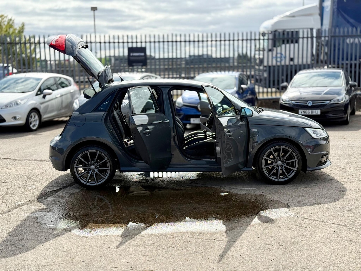 Used Audi A1 2017 for sale - 76988036: Photo 78