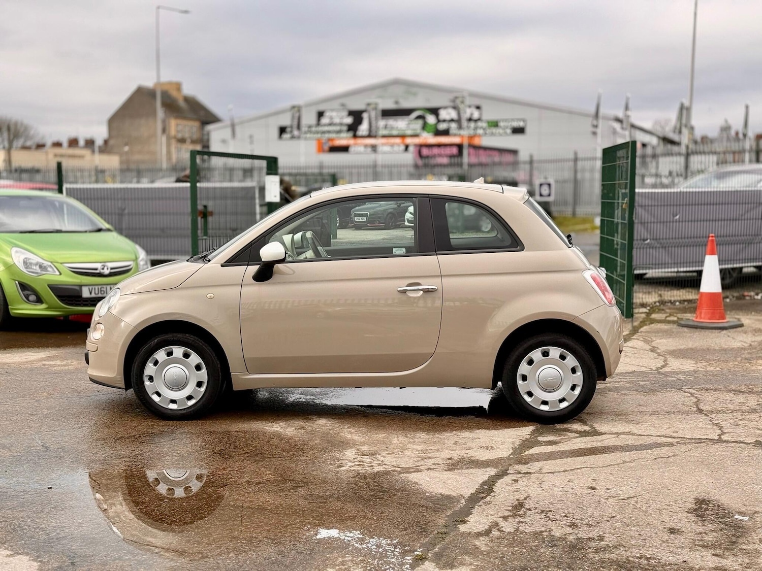 Used Fiat 500 2014 for sale - 77633947: Photo 5