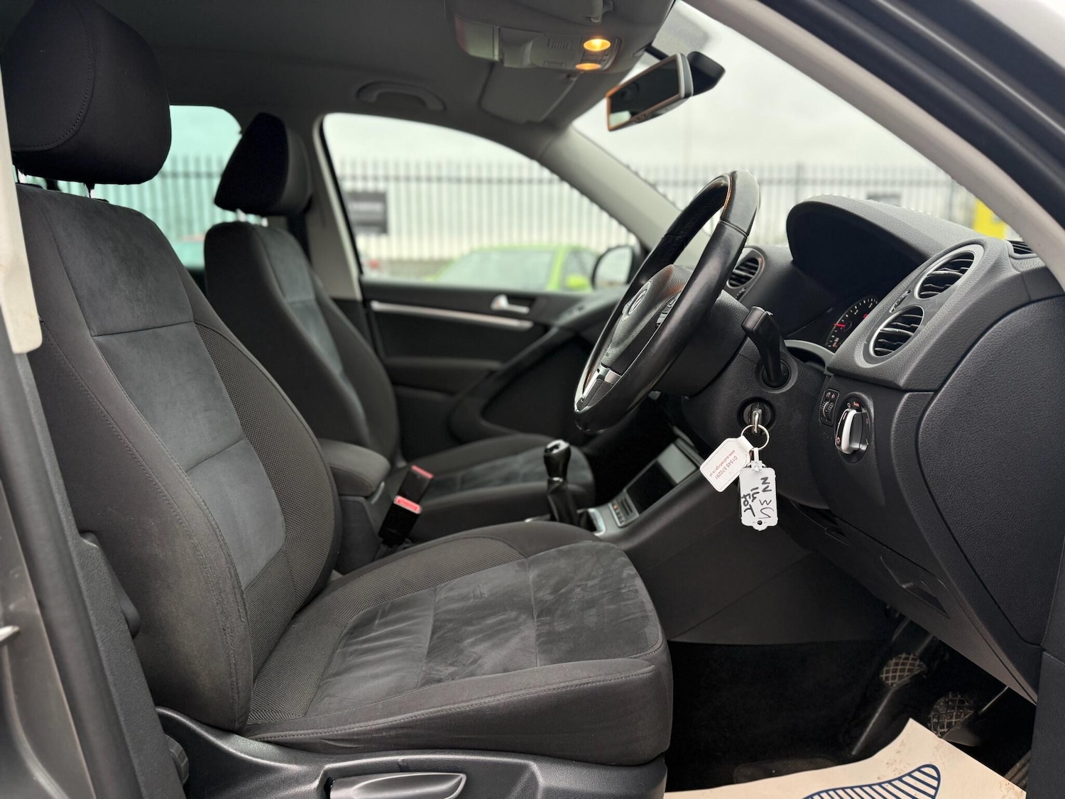 Used Volkswagen Tiguan for sale - 77599009: Photo 27