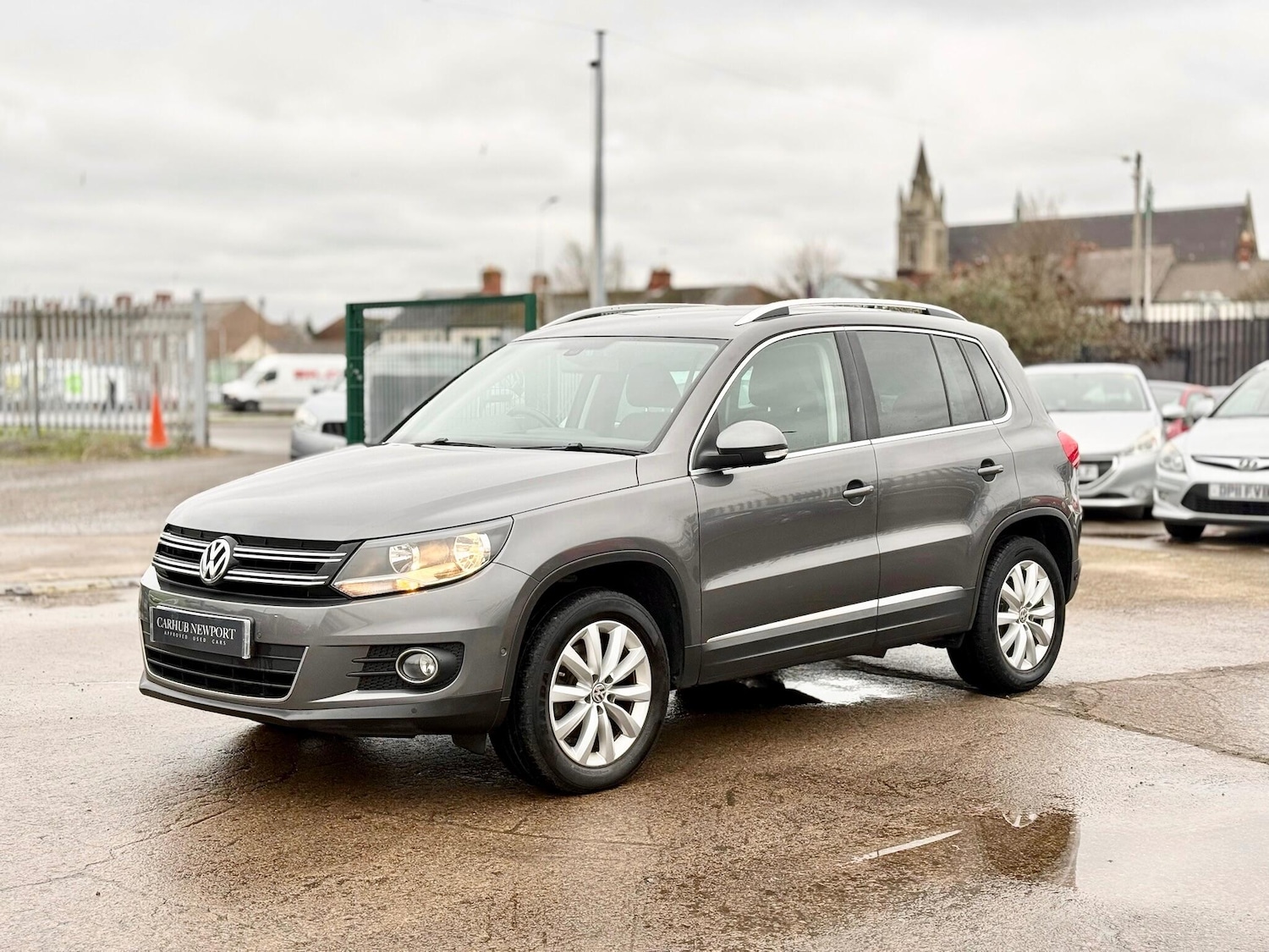 Used Volkswagen Tiguan for sale - 77599009: Photo 4