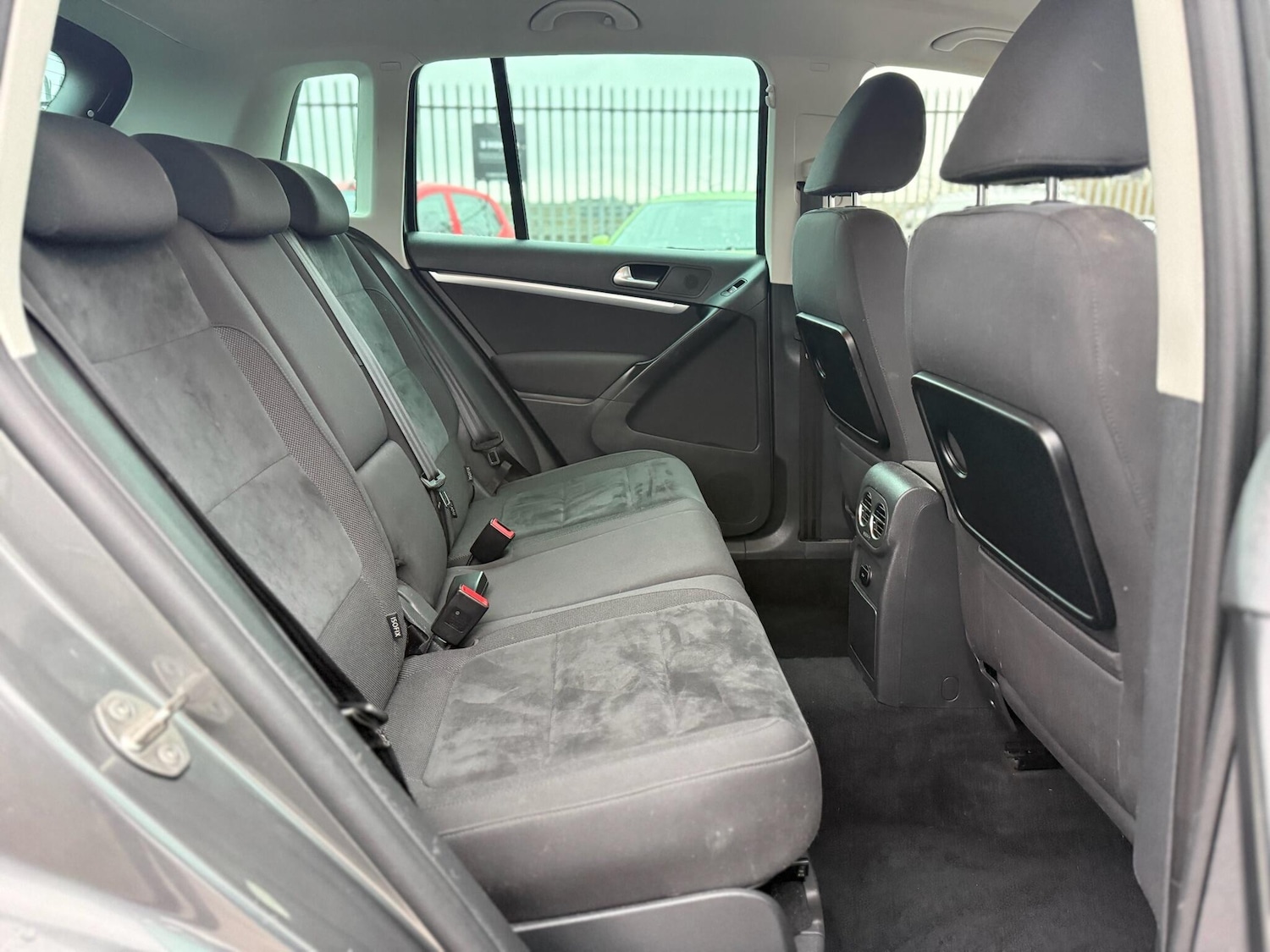 Used Volkswagen Tiguan for sale - 77599009: Photo 52