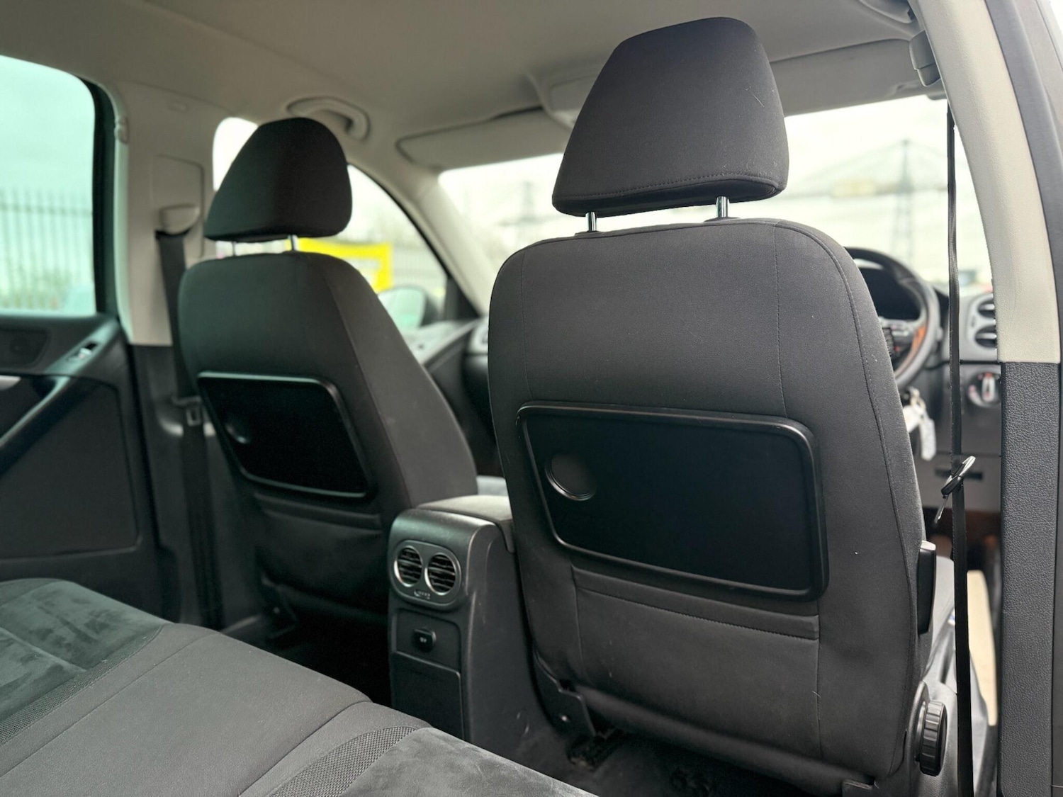 Used Volkswagen Tiguan for sale - 77599009: Photo 53