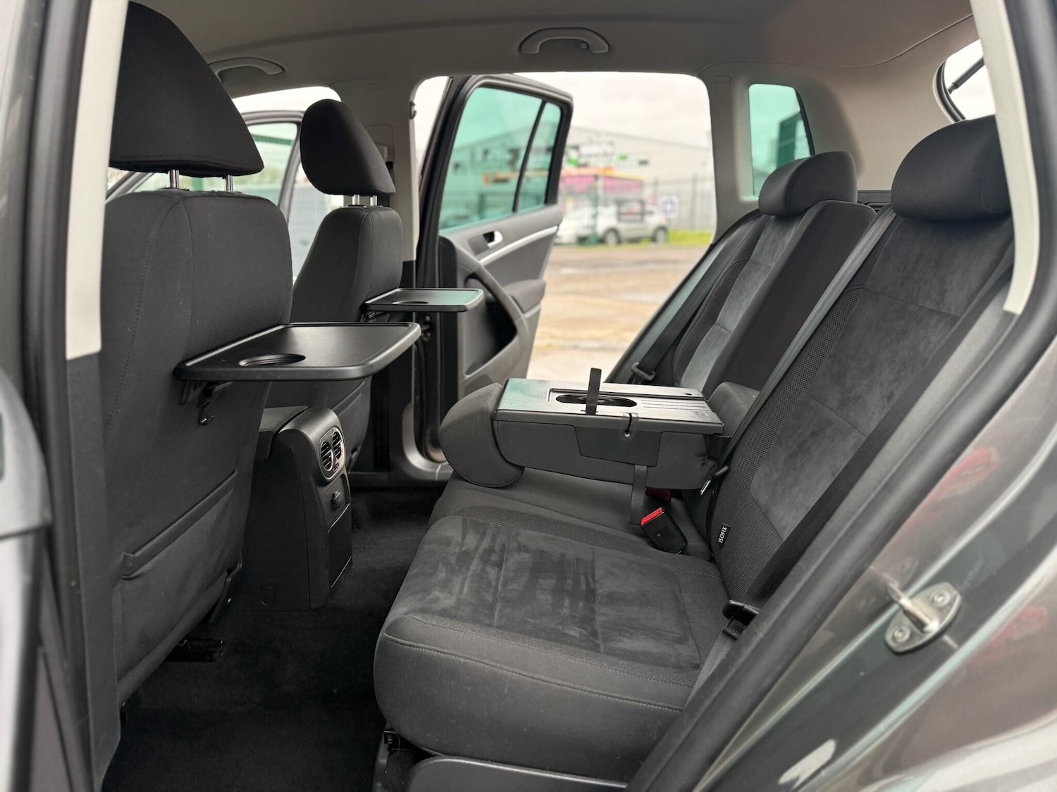 Used Volkswagen Tiguan for sale - 77599009: Photo 62