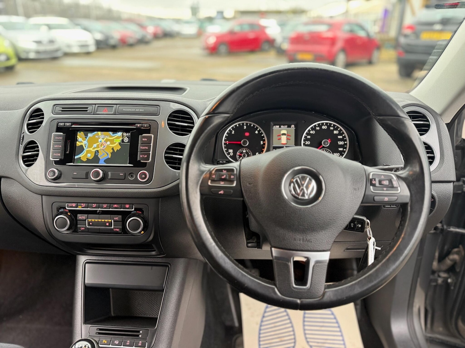 Used Volkswagen Tiguan for sale - 77599009: Photo 78