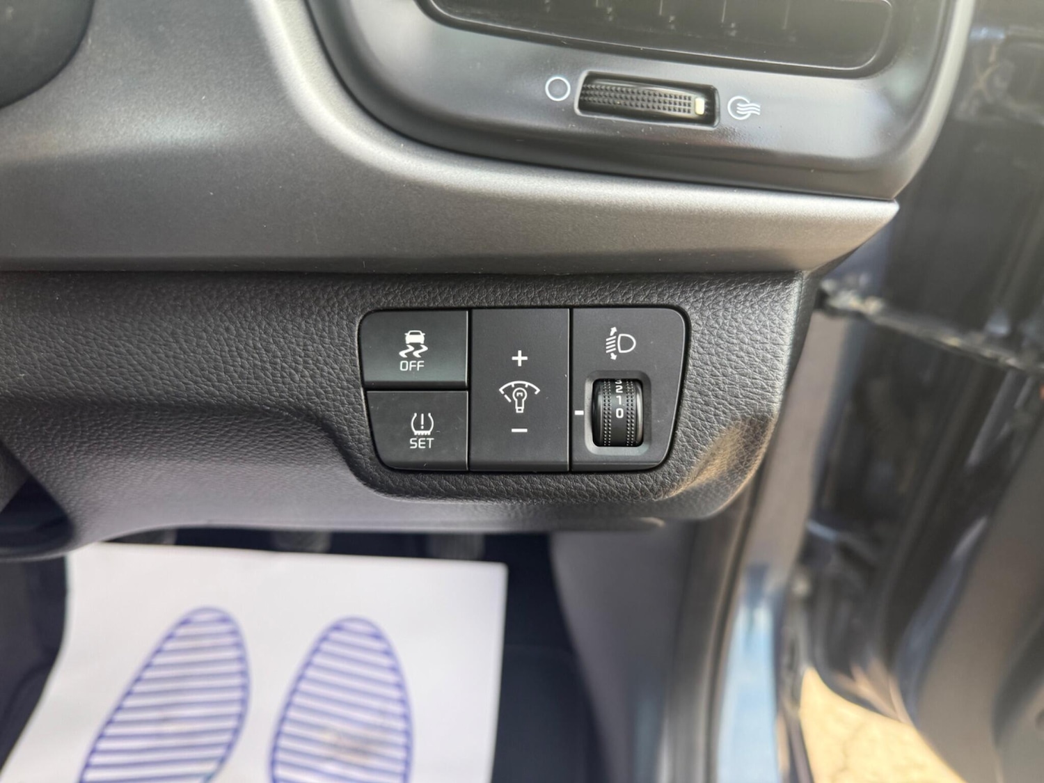 Used Kia Rio 2017 for sale - 76997510: Photo 27