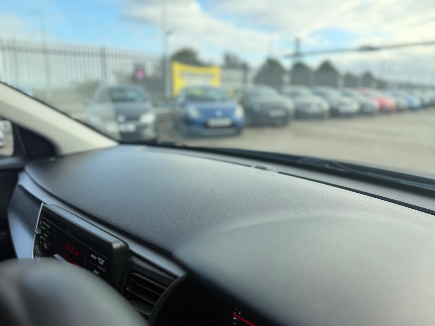 Used Kia Rio 2017 for sale - 76997510: Photo 33