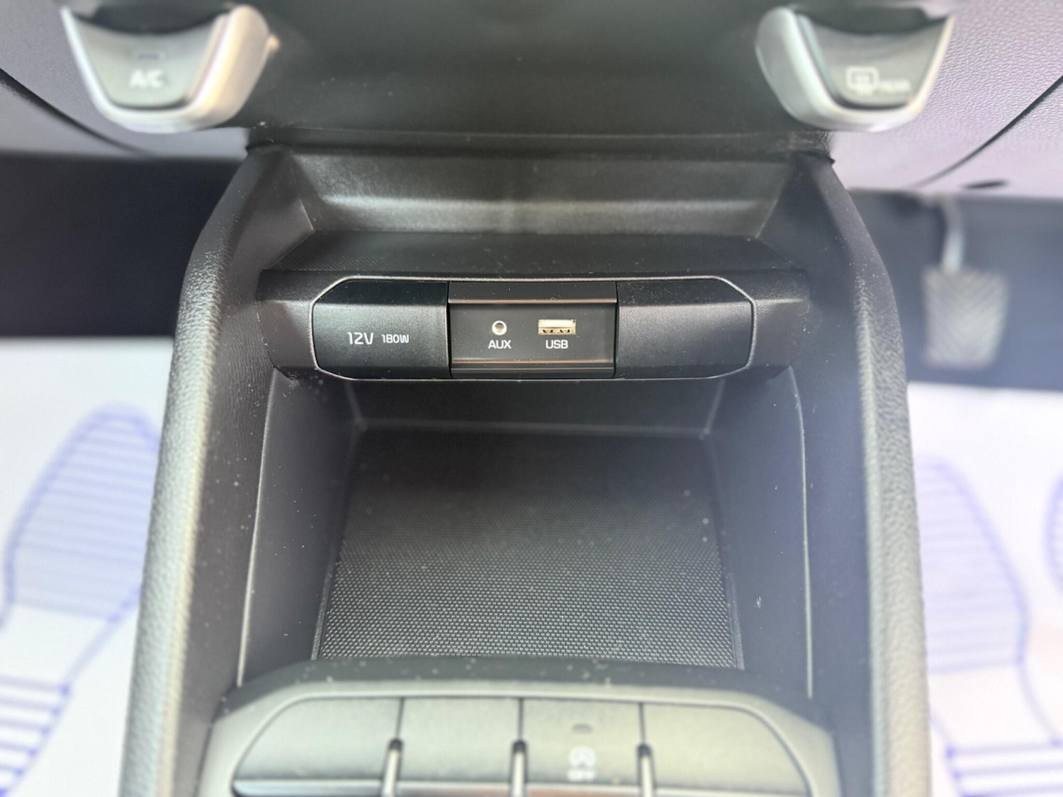 Used Kia Rio 2017 for sale - 76997510: Photo 42