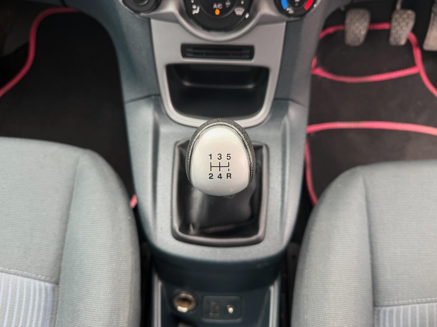 Used Ford Fiesta 2011 for sale - 77524288: Photo 35