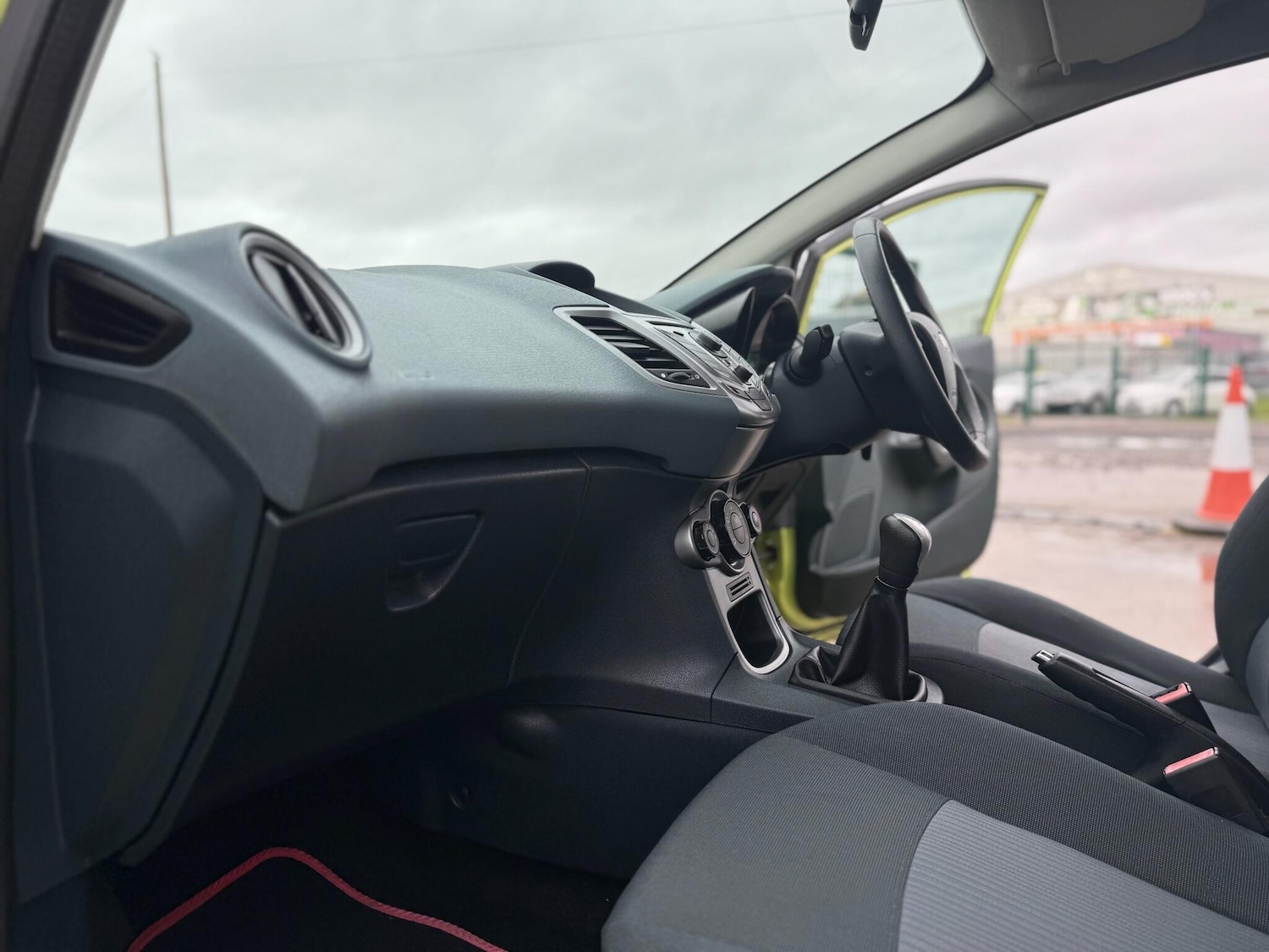 Used Ford Fiesta 2011 for sale - 77524288: Photo 69