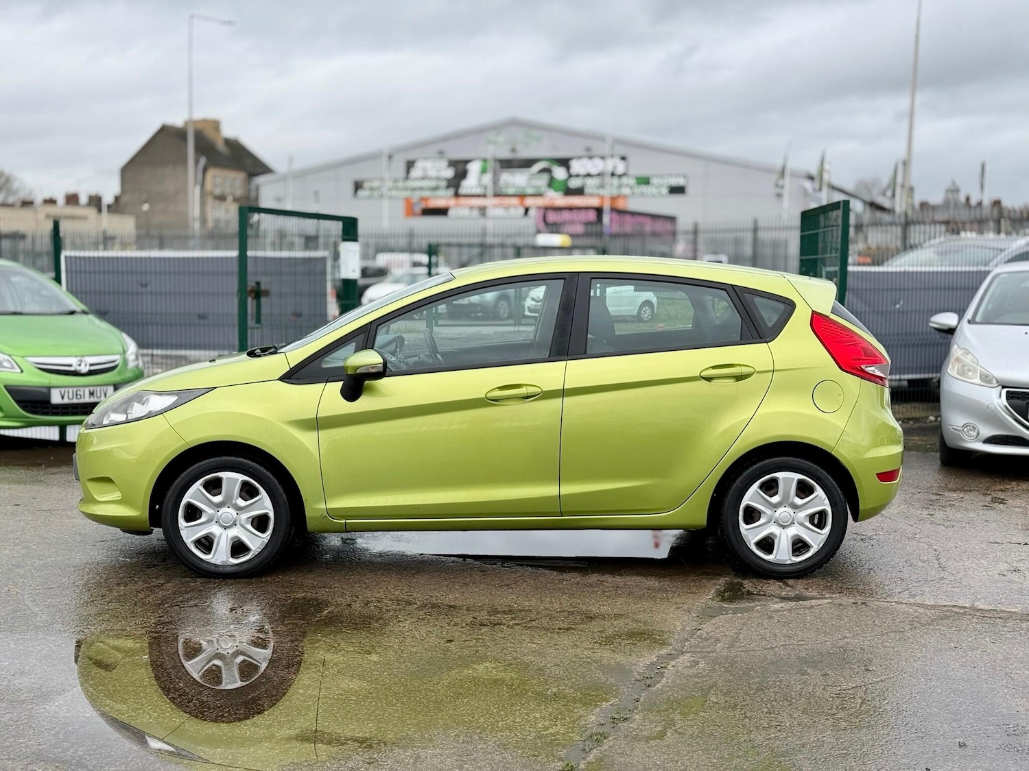 Used Ford Fiesta 2011 for sale - 77524288: Photo 7