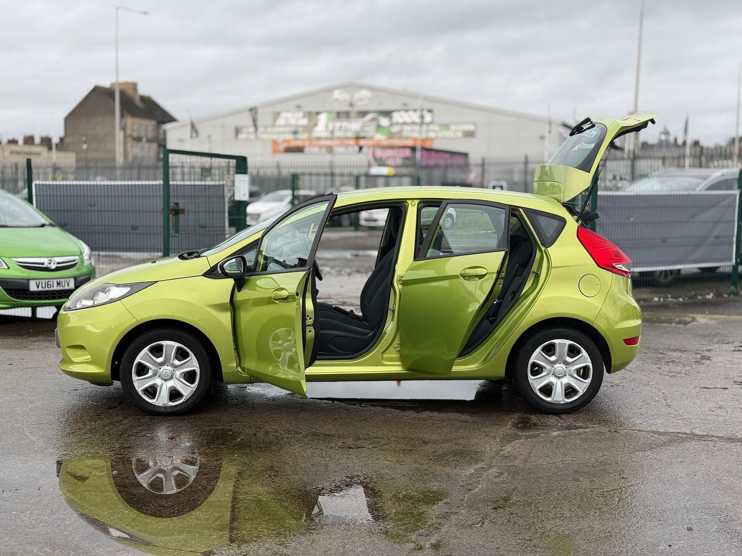 Used Ford Fiesta 2011 for sale - 77524288: Photo 72