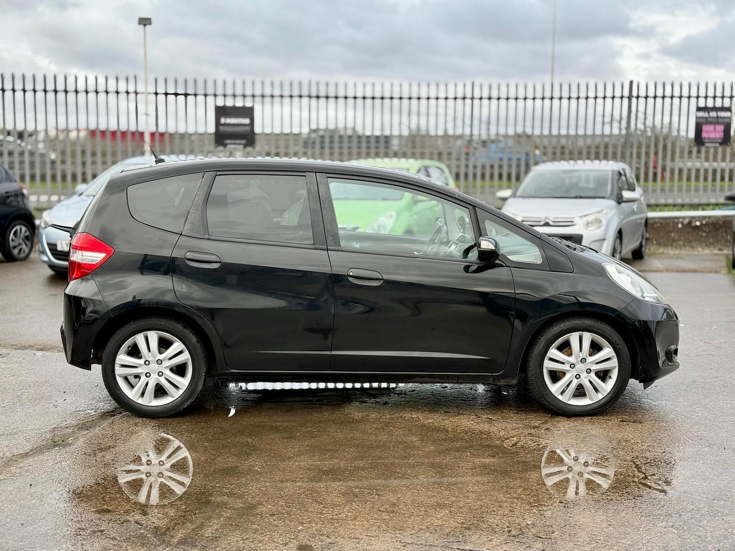 Used Honda Jazz 2012 for sale - 77524208: Photo 12