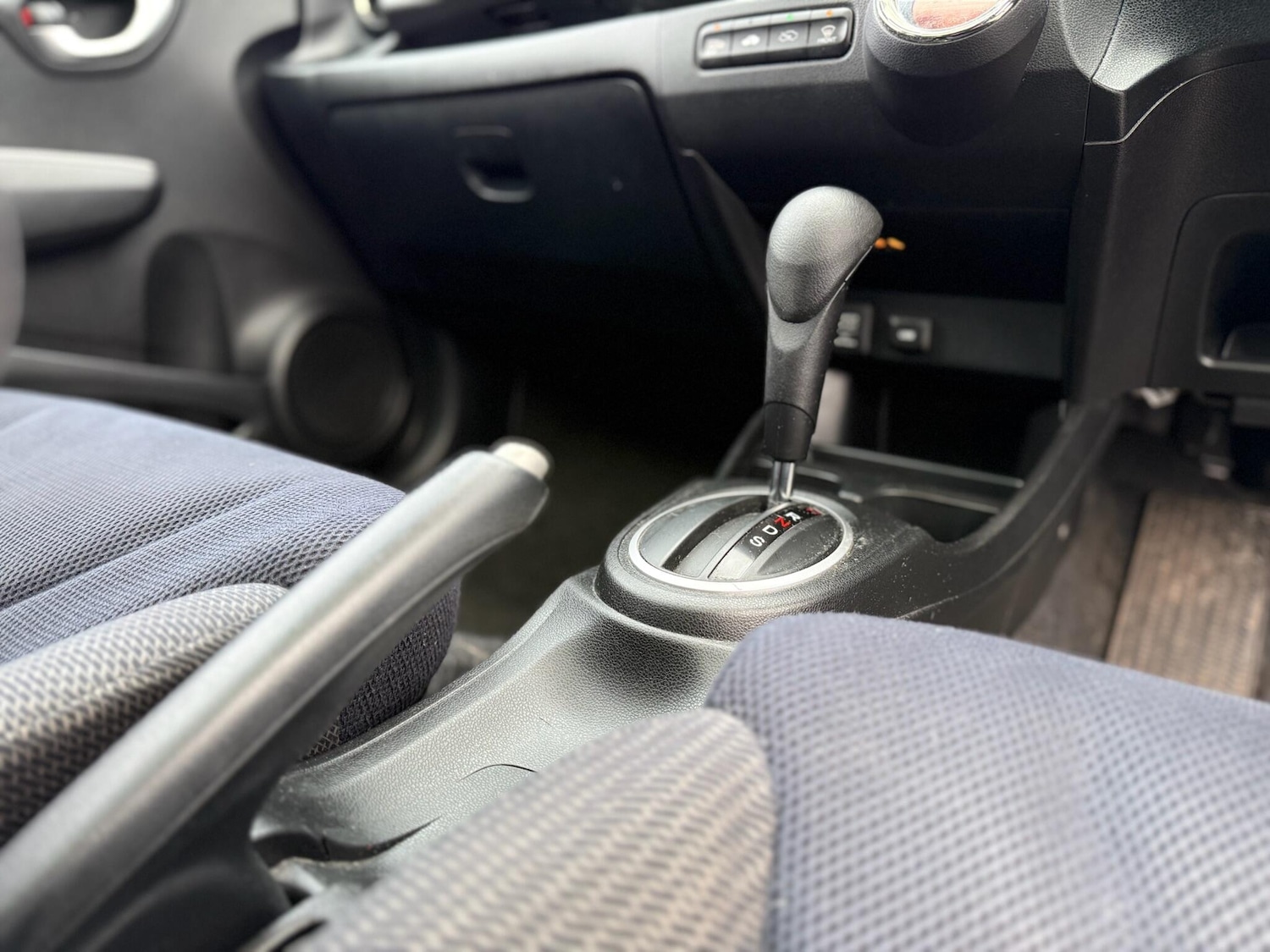 Used Honda Jazz 2012 for sale - 77524208: Photo 44