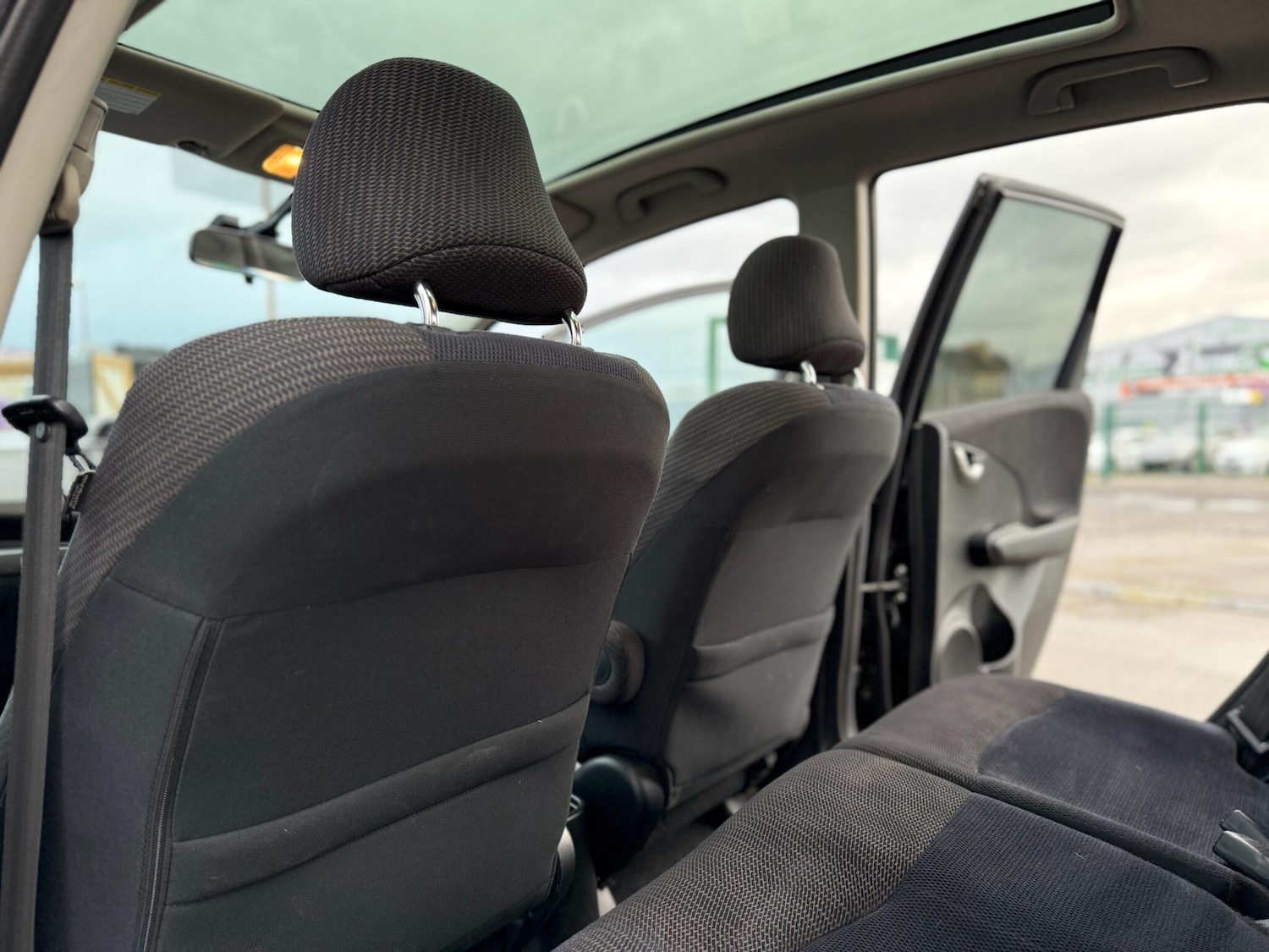 Used Honda Jazz 2012 for sale - 77524208: Photo 59