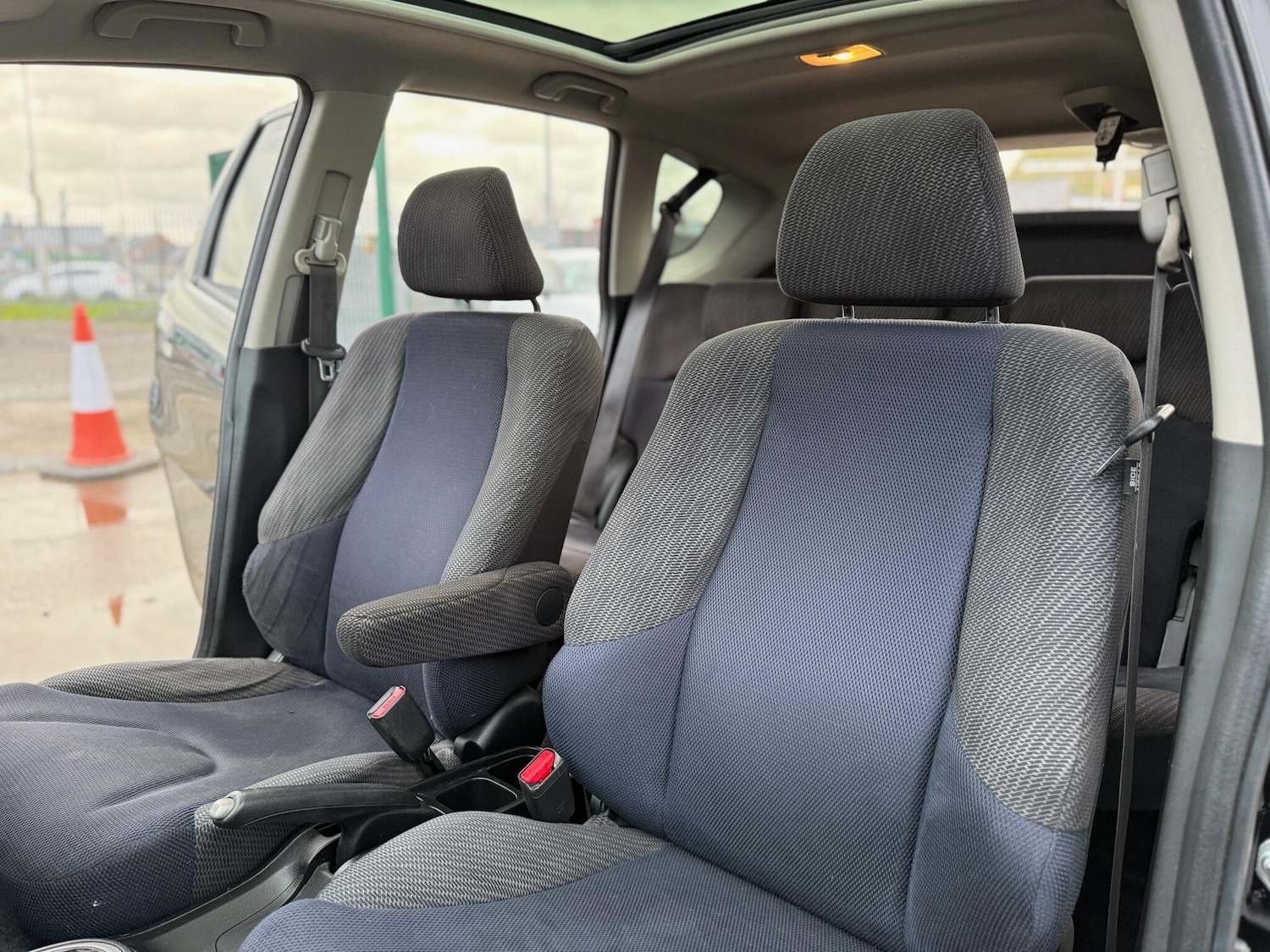 Used Honda Jazz 2012 for sale - 77524208: Photo 65