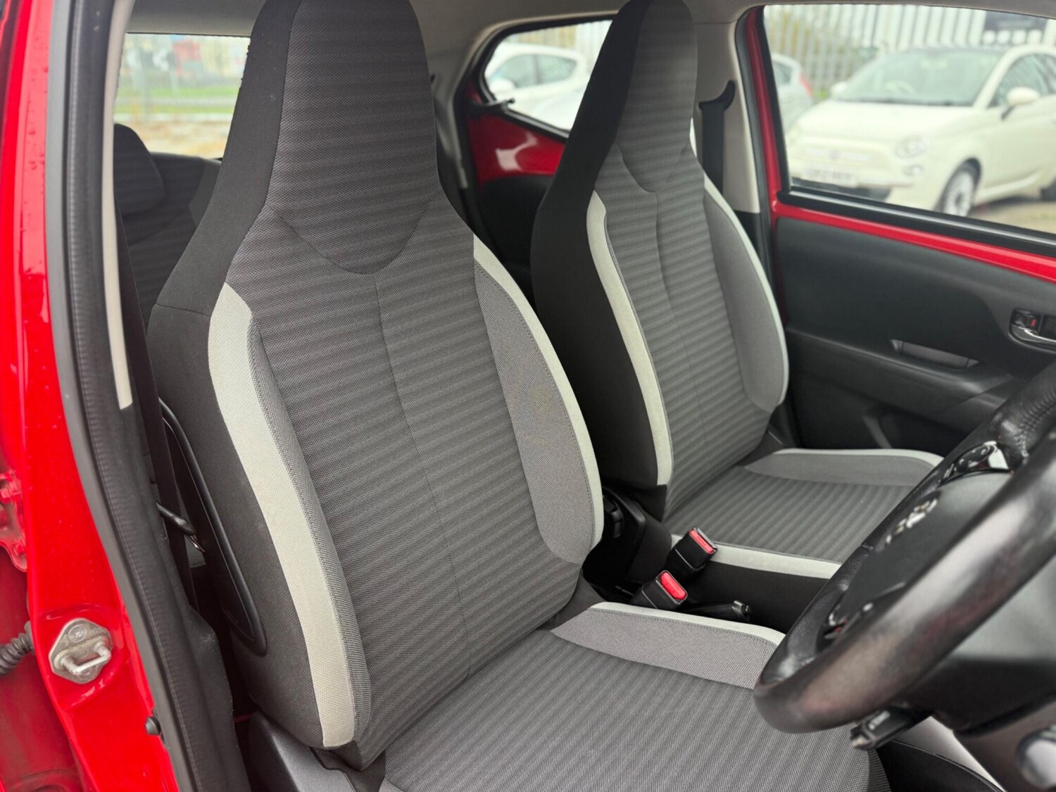 Used Toyota AYGO 2020 for sale - 76269971: Photo 28