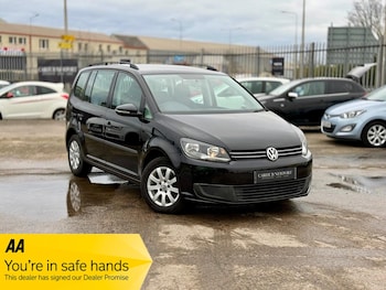 Used Volkswagen Touran 2012 for sale - 77524386: Photo